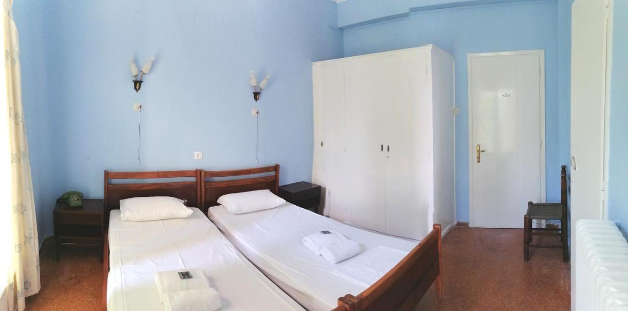 Nireus Hotel Nea Makri Bagian luar foto